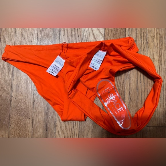 L*Space Sandy Classic Bikini Bottom in Poppy - Picture 5 of 5